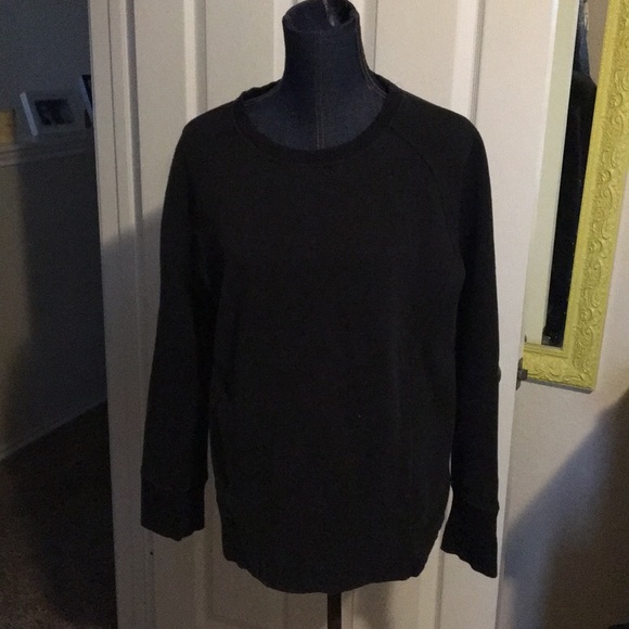 lululemon athletica Other - Lululemon Athletic workout sweat shirt
